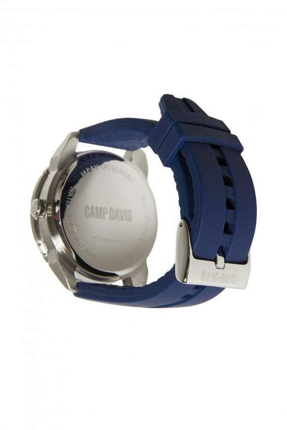 Uhr aus Edelstahl mit Silikonarmband