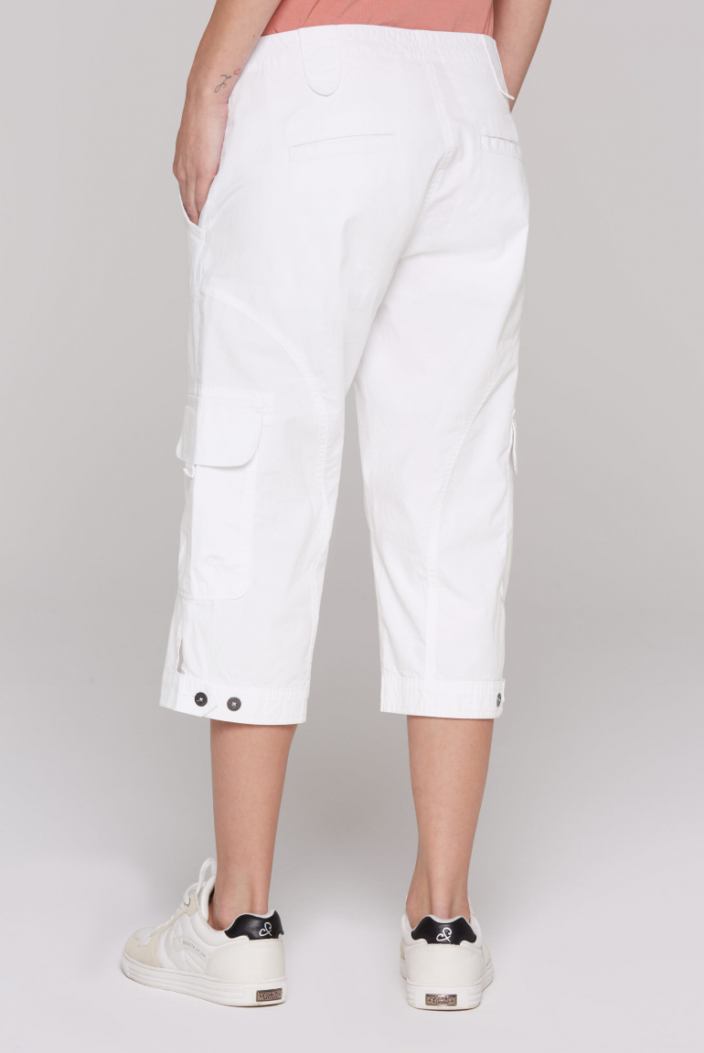 Basic Skater-Shorts mit Beintaschen
