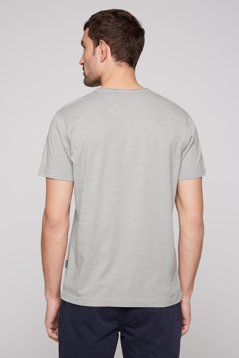 Basic T-Shirt V-Neck mit Used-Kante