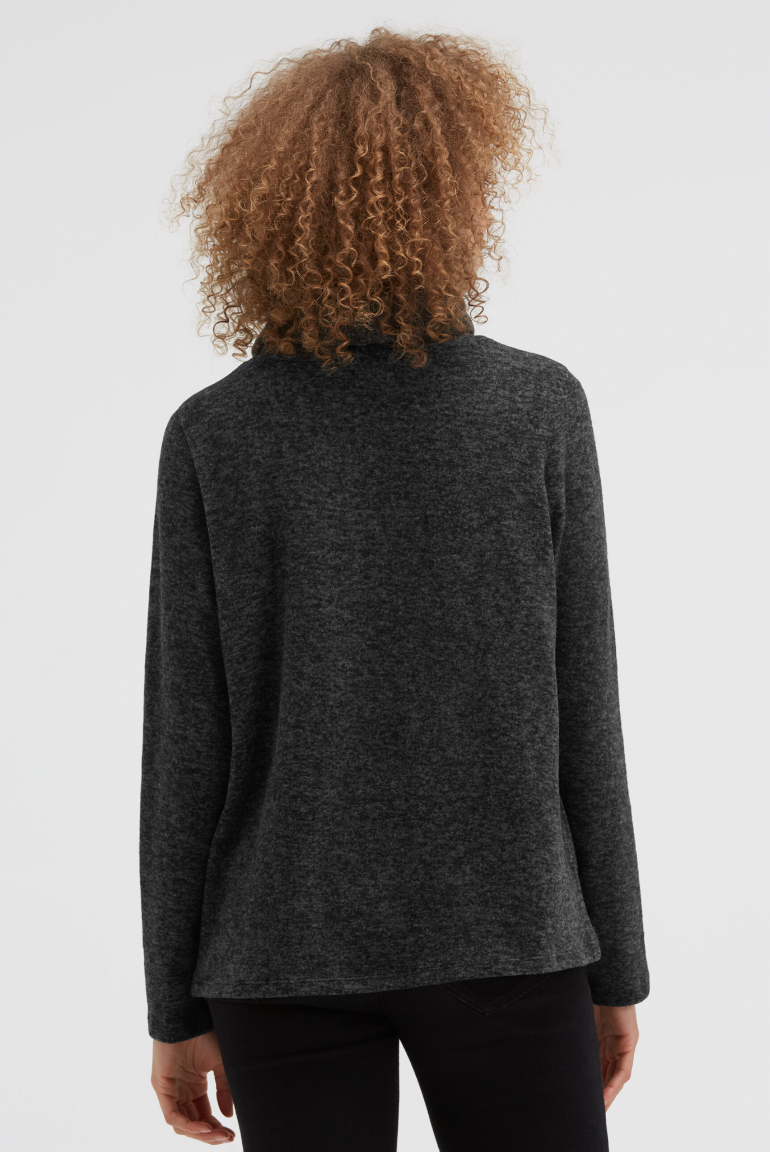 Flauschstrickpullover mit Kragen und Glitter Print