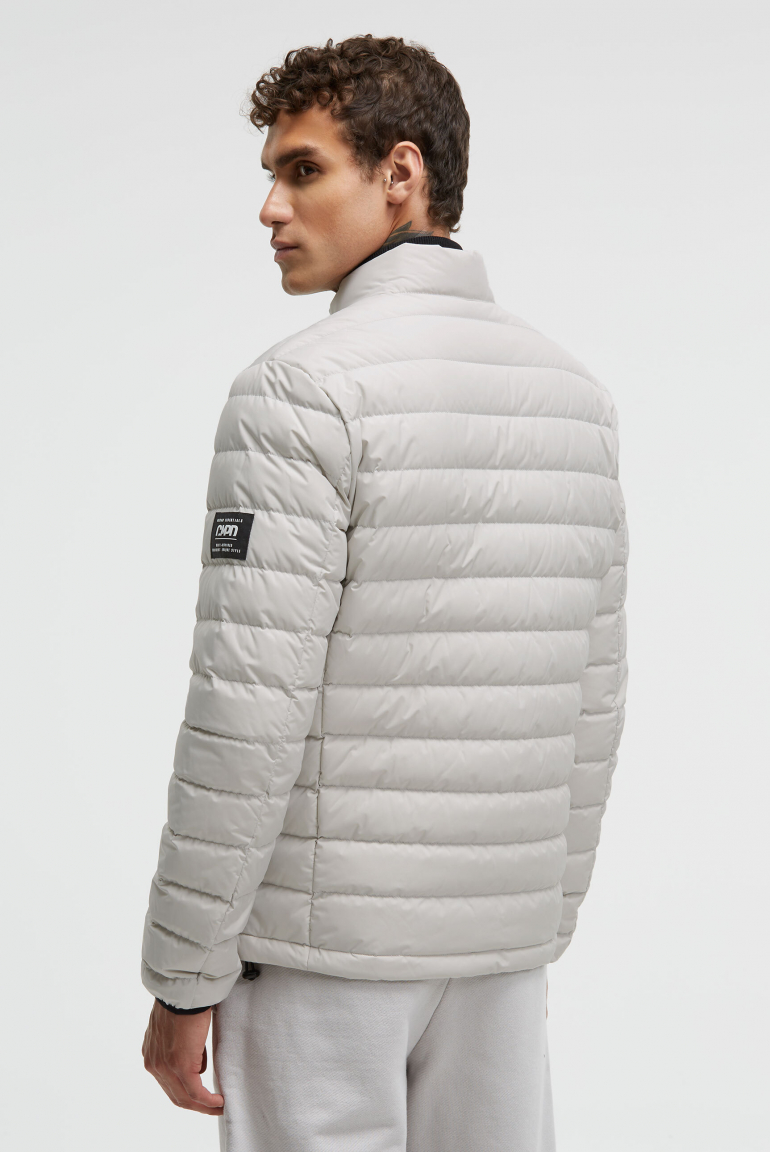 Leichte Daunenjacke