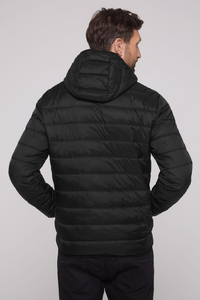 Leichte Steppjacke mit Kapuze