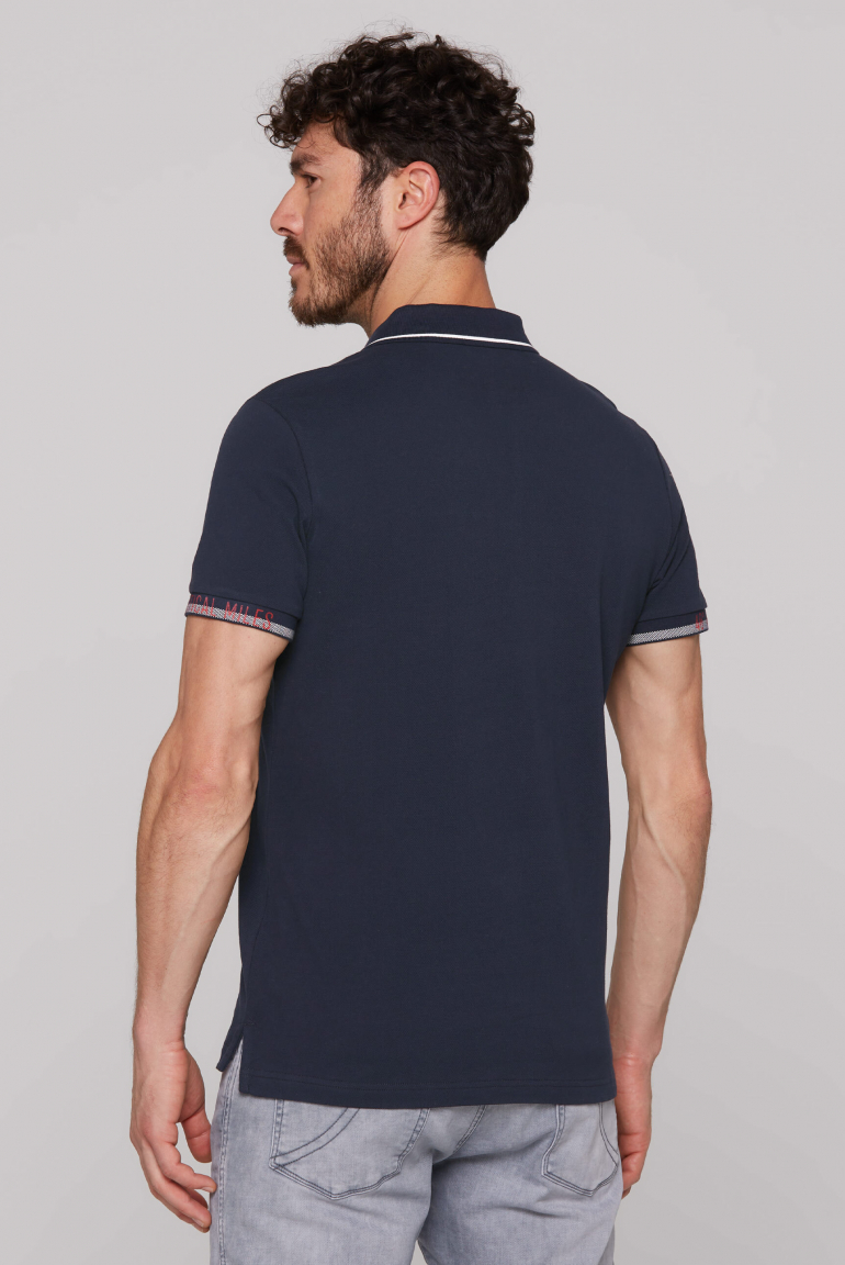 Pikee-Polo mit Rubber Artwork und Two-Tone-Details