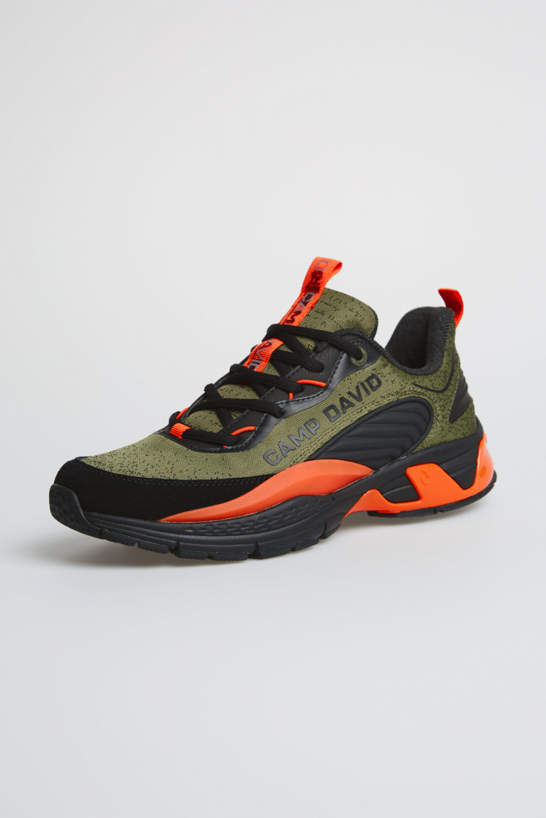 Premium Sneaker mit Jacquard-Design und Rubber Logo