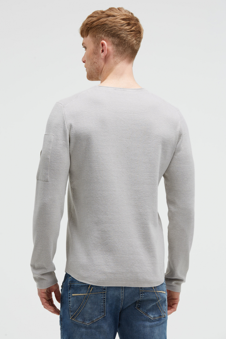 Pullover mit Print, Patches und Ärmeltasche