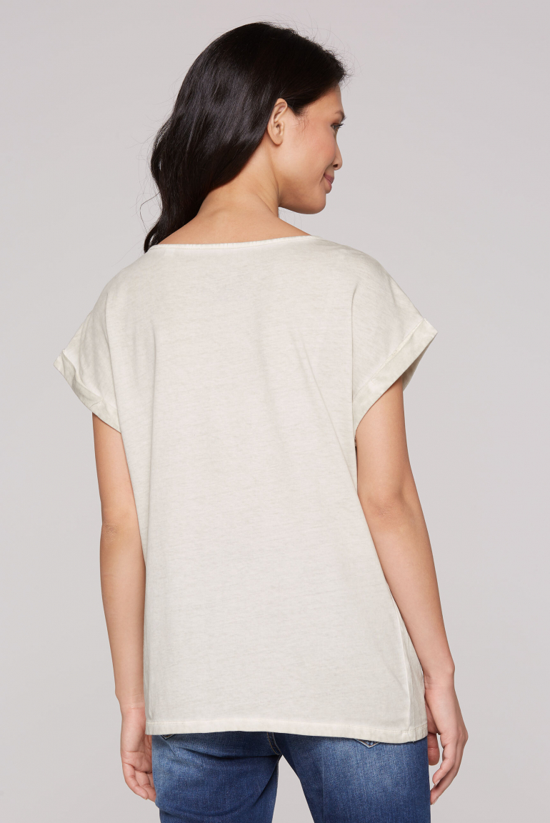 Rundhalsshirt Oil Dyed mit Puffprint-Artwork