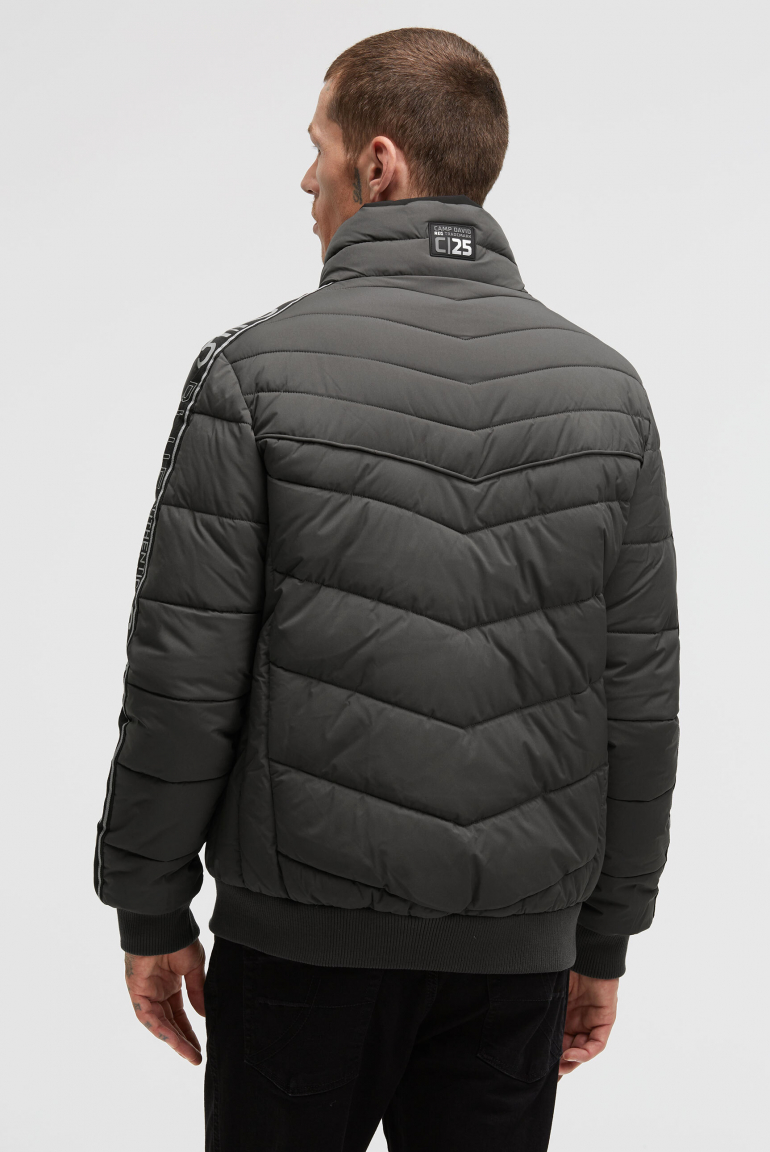 Steppblouson mit Doppelkragen und Logo-Tapes