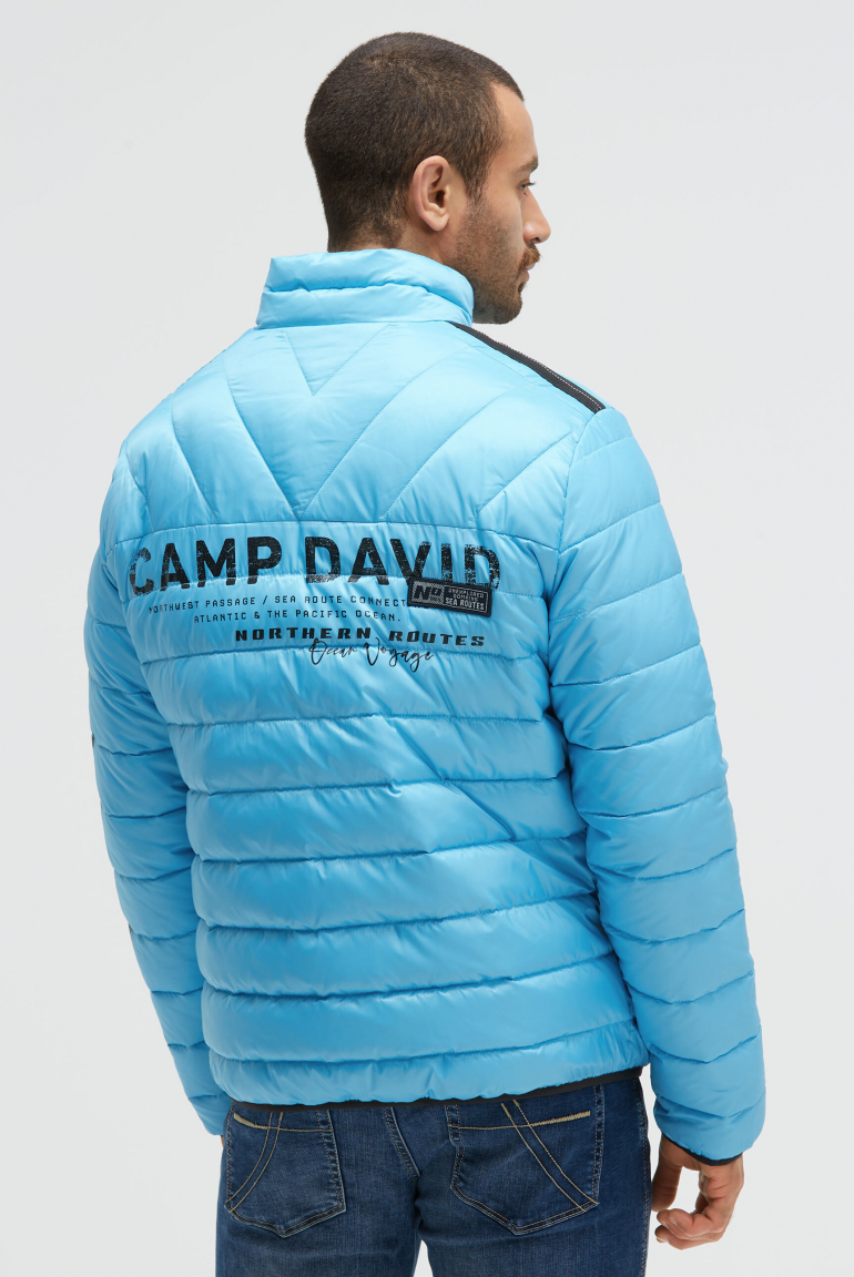 Steppjacke mit Logo Prints