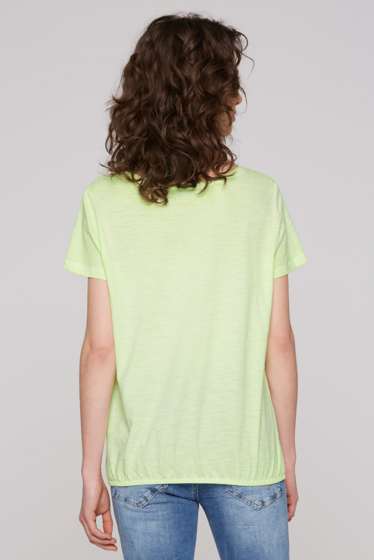 T-Shirt mit Elastiksaum und Artwork
