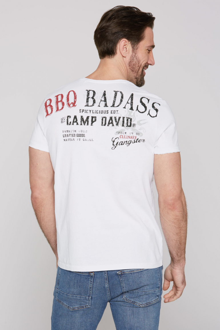 V-Shirt mit Brusttasche und Backprint