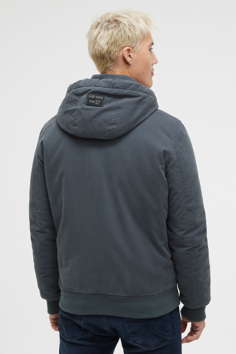 Wattierter Blouson mit Kapuze und Artworks