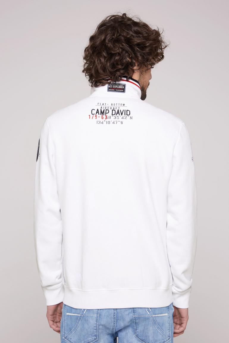 Label-Applikationen Sweatshirtjacke mit SOCCX CAMP DAVID opticwhite | &