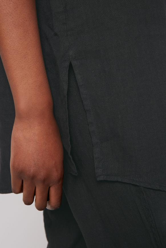 Ärmellose Bluse aus Leinen