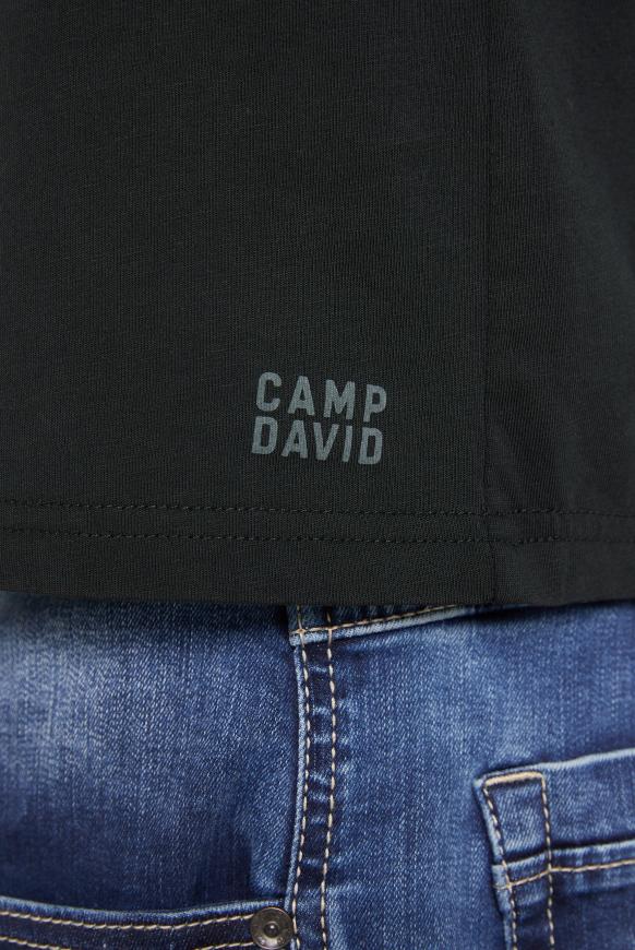 Basic T-Shirt mit Rundhalsausschnitt