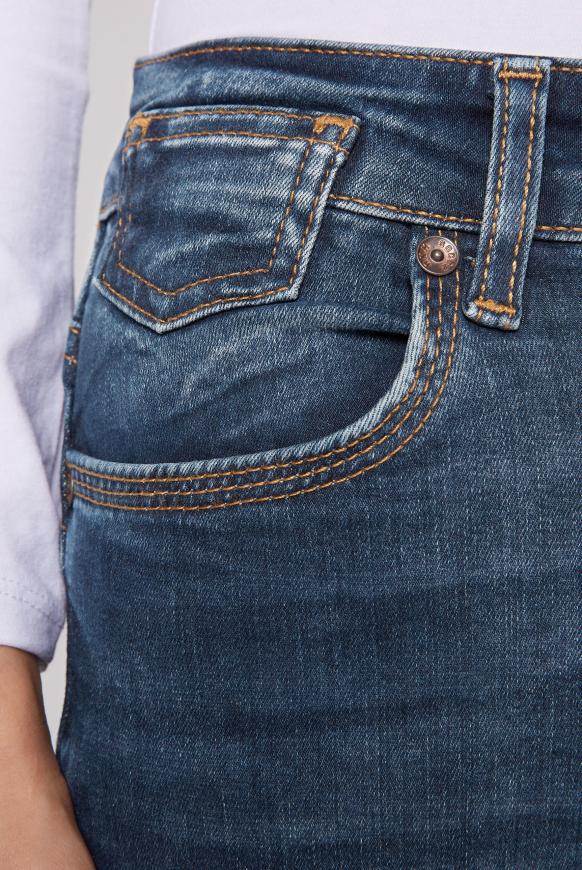 Jeans CO:LE mit leichtem Boot Cut