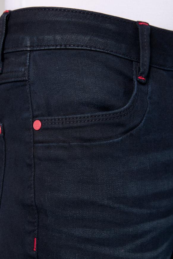 Jeans DA:NA mit Vintage-Effekten