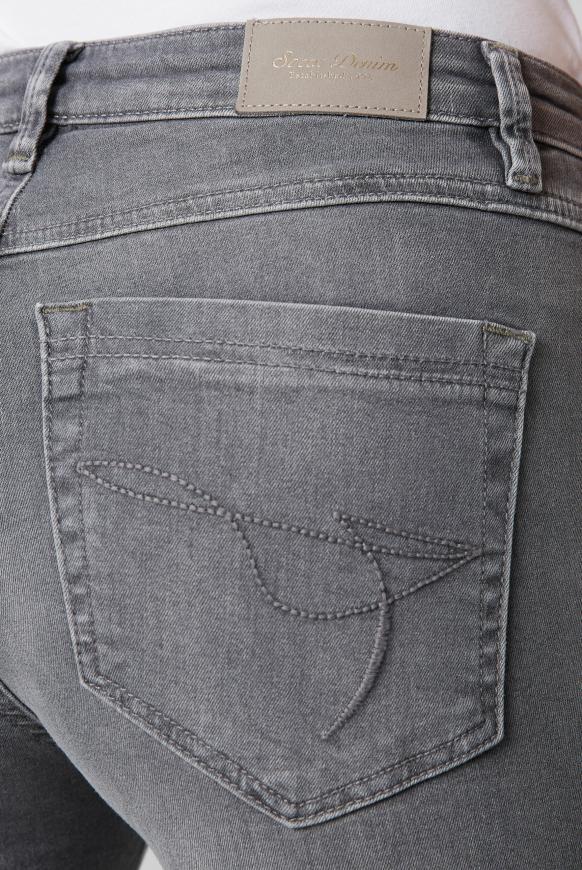 Jeans MA:LU mit Taschen-Detail