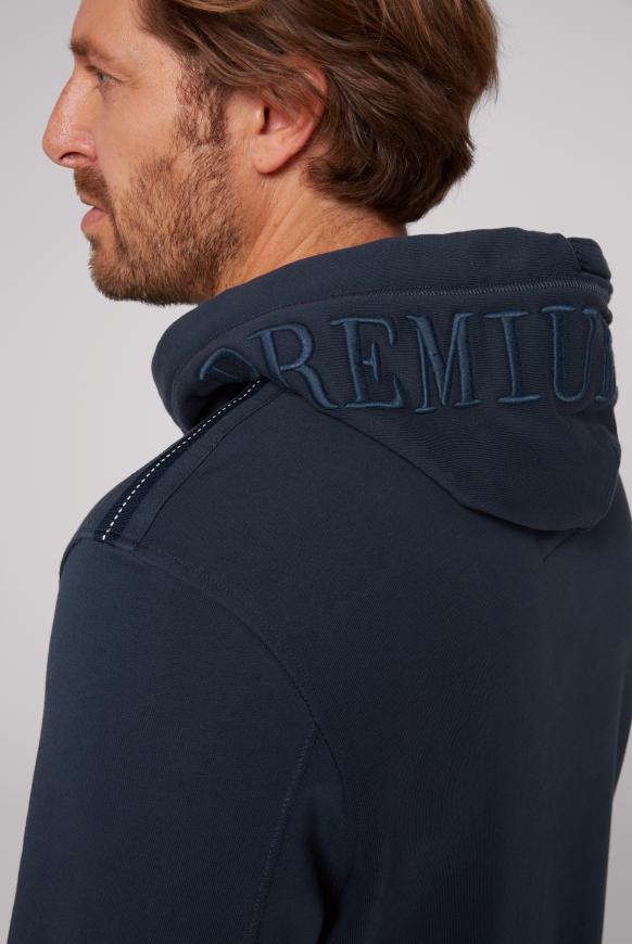 Kapuzensweatshirt mit 3D-Stickereien