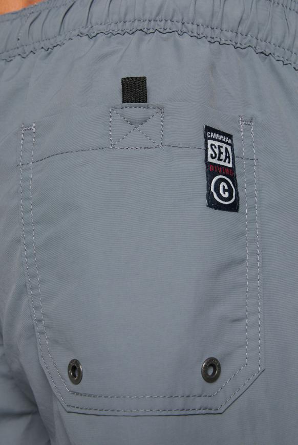 Lange Beachshorts mit Beintaschen