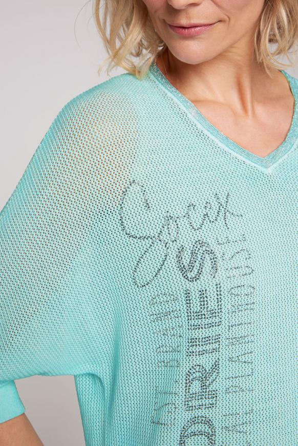 Mesh-Pullover mit Wording aus Glitzersteinen