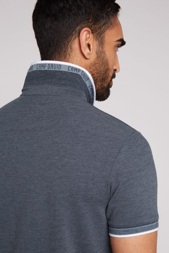 Poloshirt aus Pikee mit Two-Tone-Details