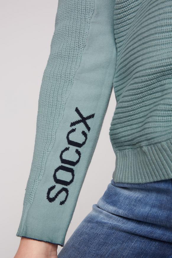 Rollkragenpullover mit Intarsien-Strick