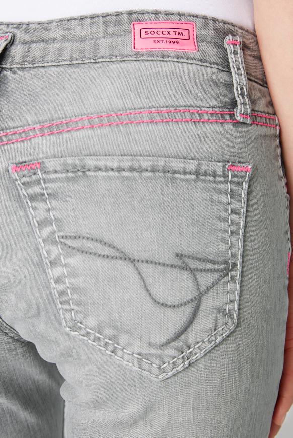 Slim Fit Jeans KI:RY mit Kontrastnähten