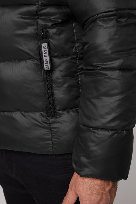 CAMP DAVID & SOCCX | Steppjacke mit Kapuze und Label Print black