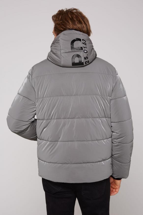 Steppjacke mit Metallic-Effekt und Kapuze