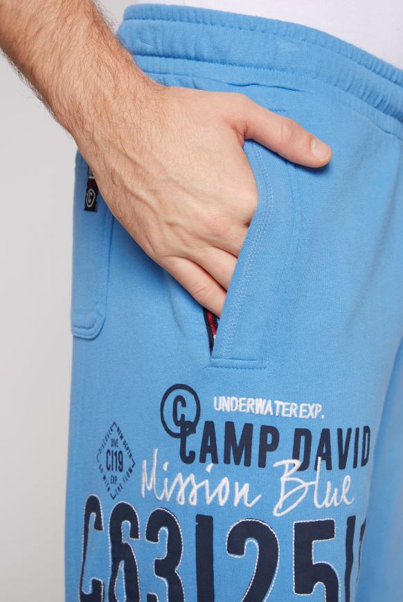 Sweatshorts mit Logo Artwork