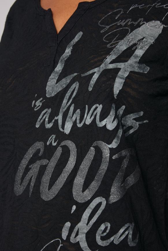T-Shirt mit Ausbrenner-Muster und Print