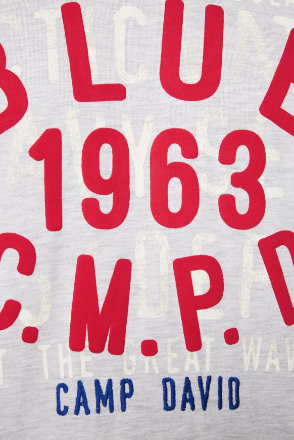 T-Shirt mit Label Print