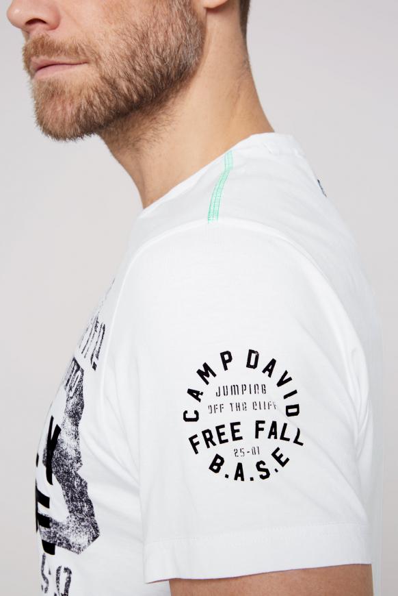 T-Shirt mit Tapes und Artwork
