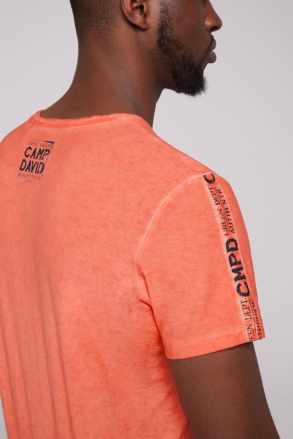 T-Shirt mit V-Neck und Schultertape