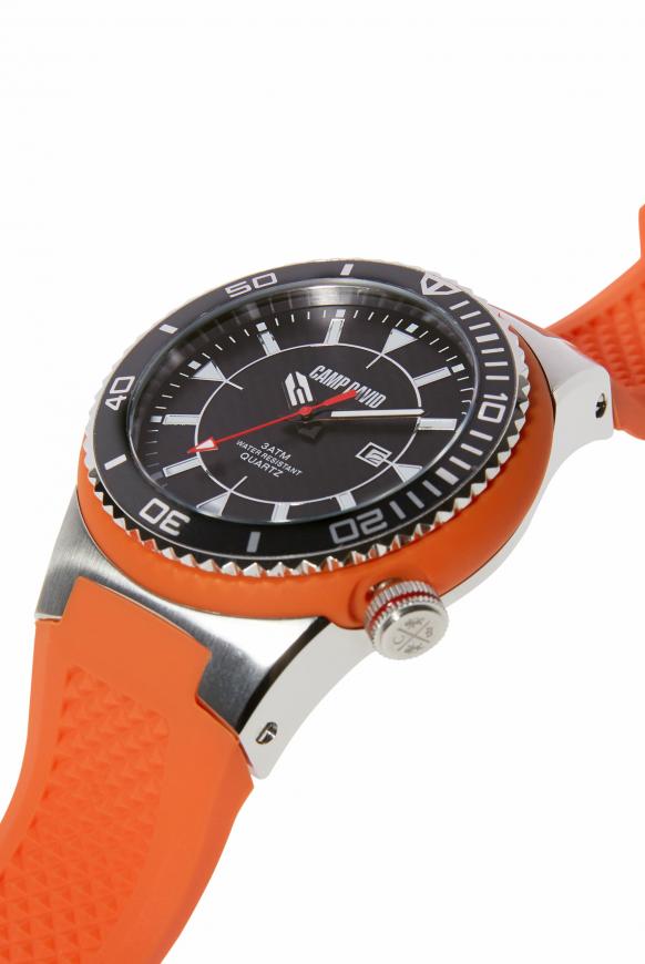 Uhr mit Tauchlünette und Silikonarmband