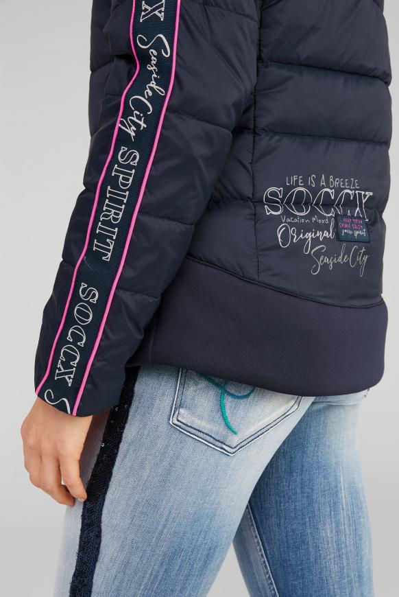Winterjacke mit Logo-Tape und Stretchbund