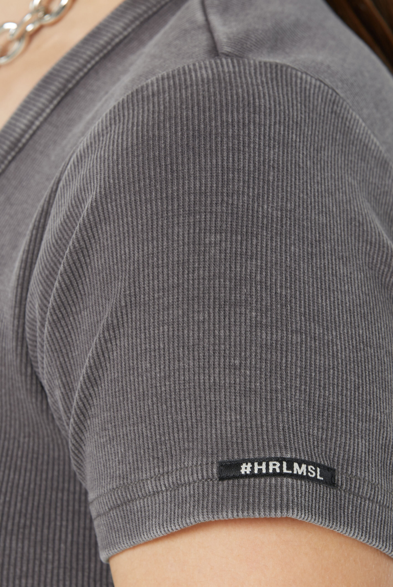 CLE-O Cropped Rib Cardigan