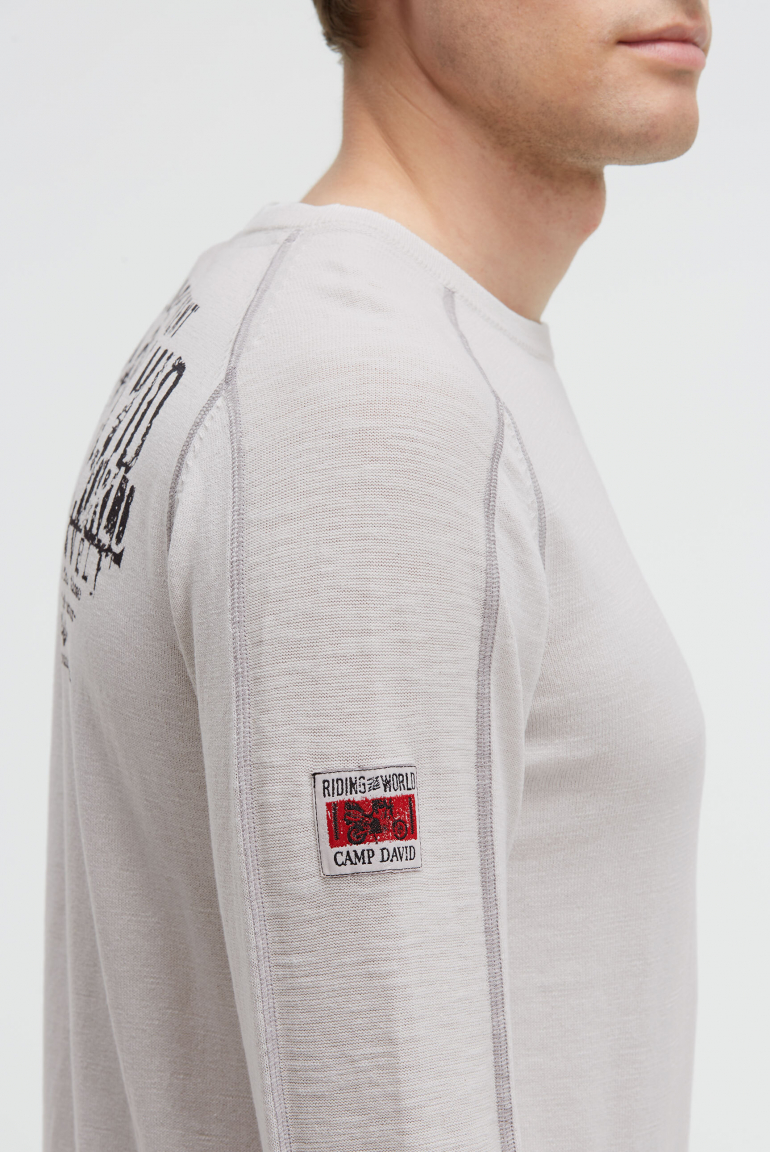 Feinstrickpullover mit Label Prints