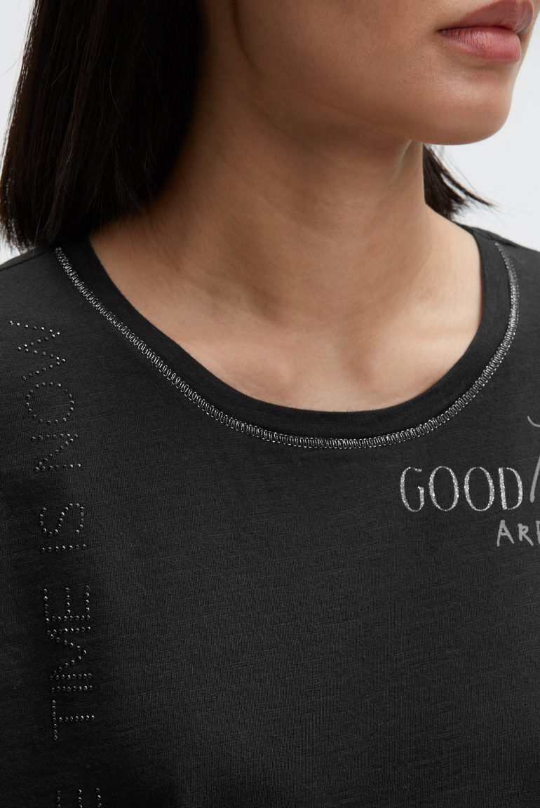 Langarmshirt mit Print und Schmucksteinen