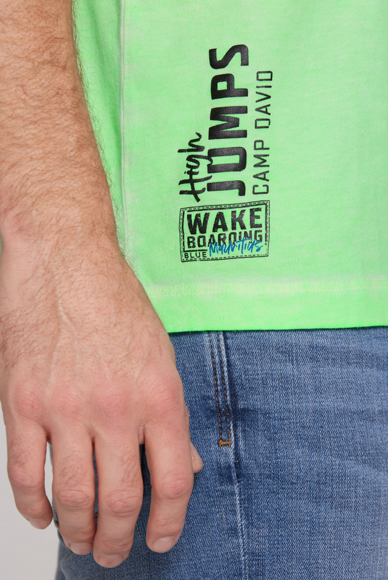 Muskelshirt Oil Dyed mit Label Prints