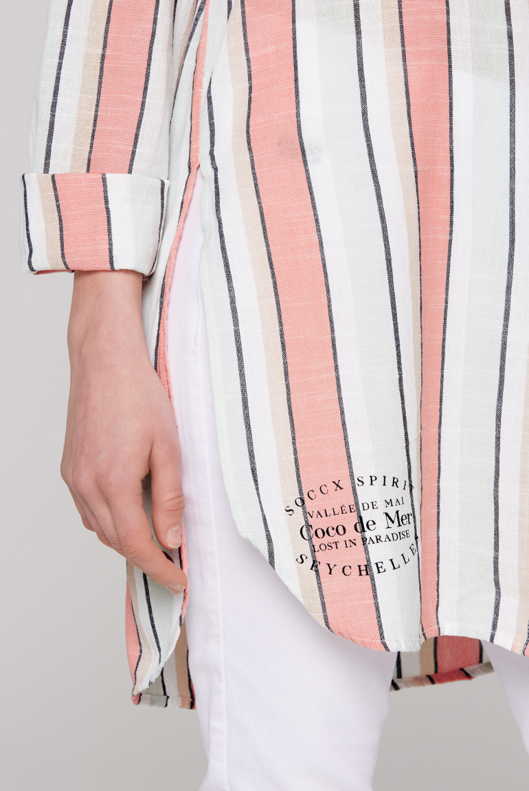 Strukturierte Longbluse mit bunten Streifen