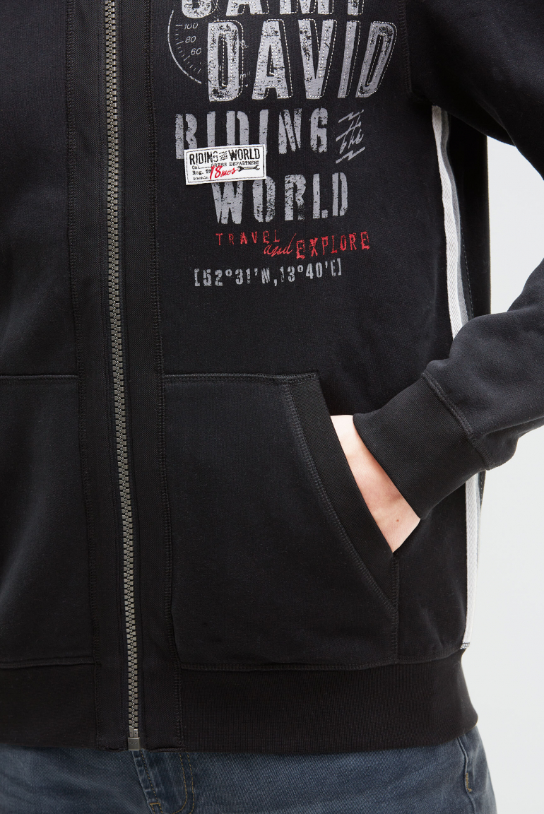 Sweatjacke mit Pikee-Tapes und Artwork