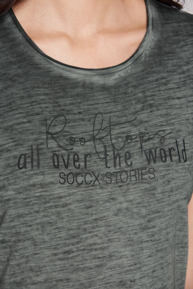 T-Shirt im Used Look mit Label Prints