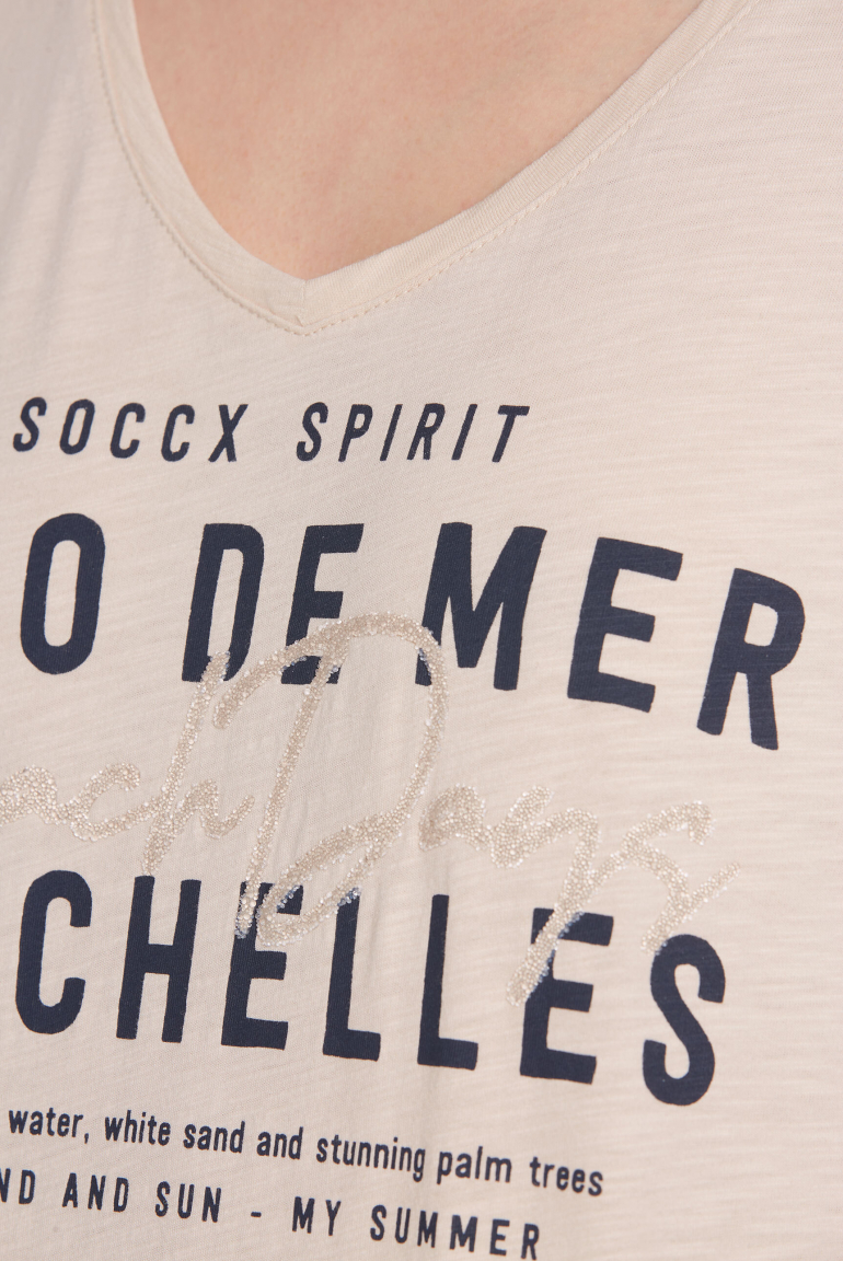 T-Shirt mit V-Neck und Caviar-Print-Wording