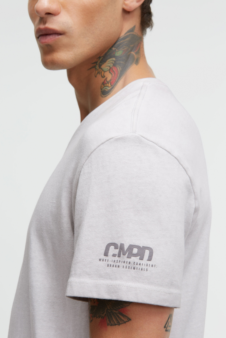 T-Shirt V-Neck Inside Oil Dyed