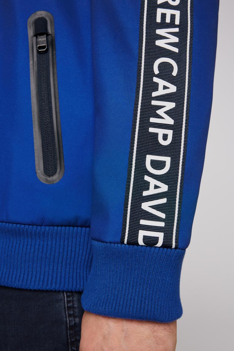 | DAVID blue & SOCCX navy mit Softshelljacke Dip-Dye-Effekt CAMP