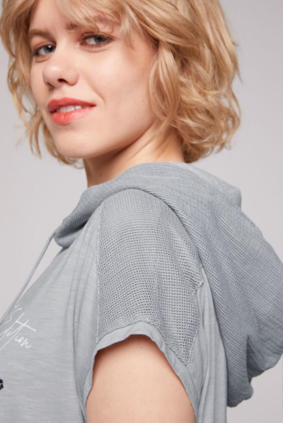 Dip-Dye-Shirt mit Meshkapuze