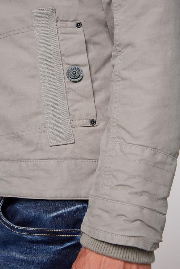 Fieldjacket wattiert mit Ärmel-Artwork