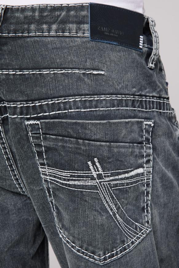 Jeans CO:NO mit Vintage-Waschung