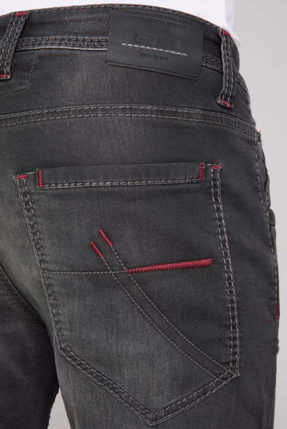 Jeans HE:RY mit Teilungsnähten